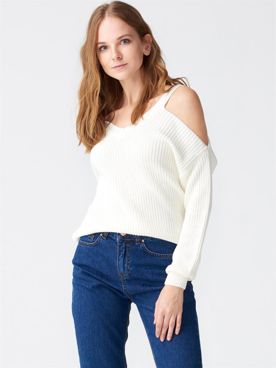 1993 V Yaka Omuzu Açık Kazak Ekru